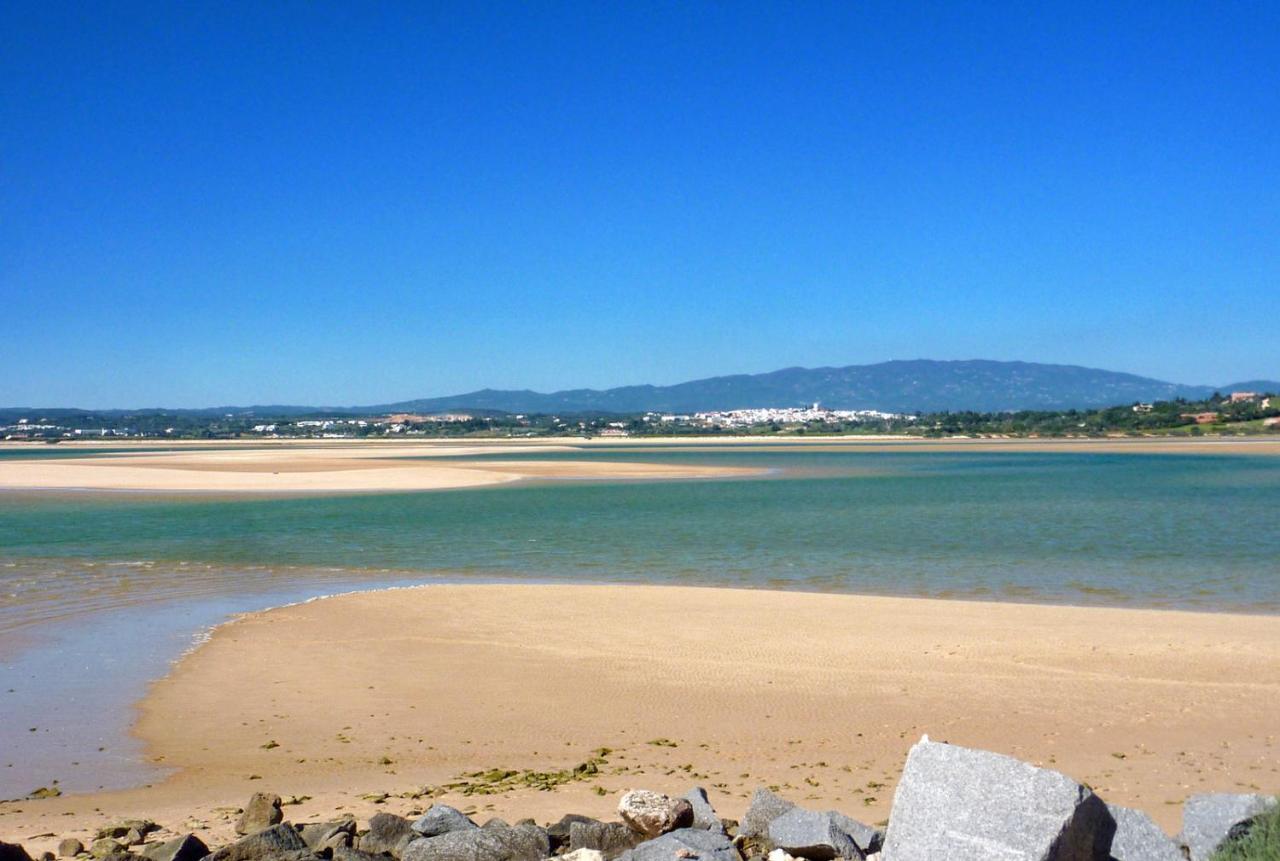 Ria Alvor Luxurious Golfview *